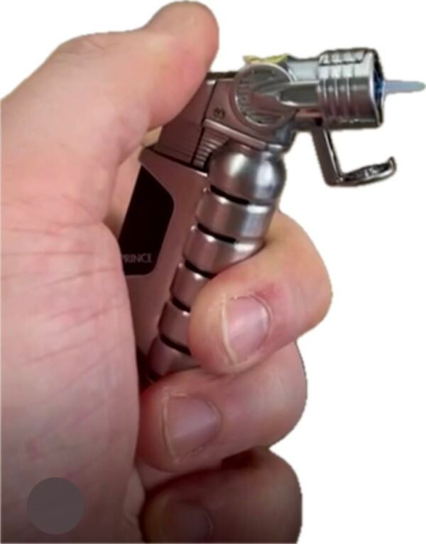 Aluminium lighter